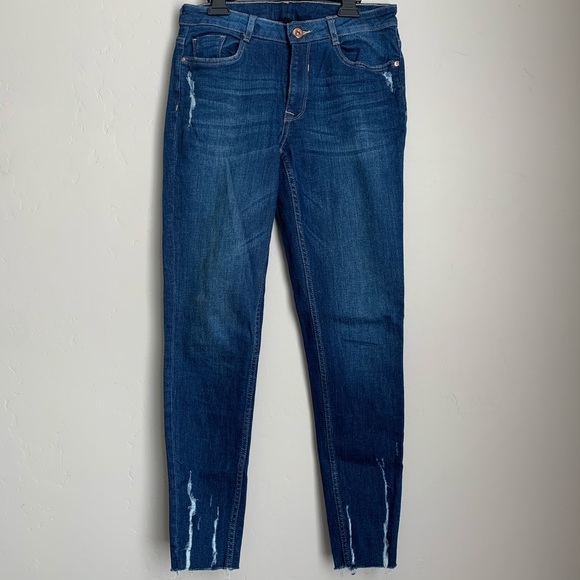 H&M Denim - H&M DISTRESSED SKINNY BLUE JEANS | size 6